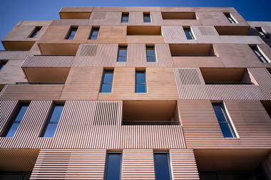 Gallery of Building of 73 Apartments / Muñoz Miranda Architects  - 11