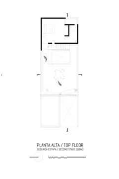 Gallery of Bigger House / Cubo Rojo Arquitectura  - 13