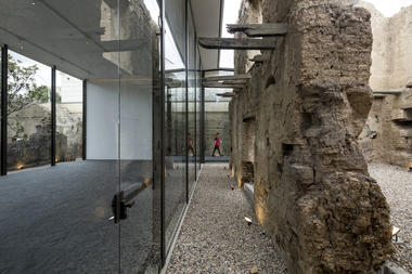 Fragmentos – Contra monumento / Granada Garcés Arquitectos