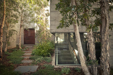 Galería de Casa Phoenix / Sebastian Mariscal Studio  - 2