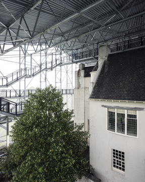 Gallery of The Hill House Box / Carmody Groarke  - 11