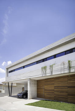 Gallery of Terraces House / Garza Maya Arquitectos  - 10