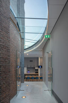 Gallery of Speelhuis Theatre / Frits van Dongen Architecten en Planners + Koschuch Architects  - 8