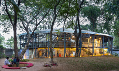 Gallery of KOODAARAM Kochi-Muziris Pavilion / Anagram Architects  - 15