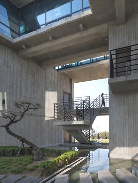 画廊 五角商业楼，遥望旭日东升之地 / ON Architecture  - 4