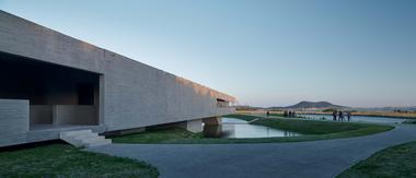 画廊 天鹅湖湿地公园景观廊及观鸟塔 / 迹·建筑事务所  - 12