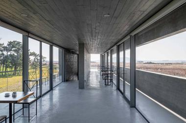 画廊 天鹅湖湿地公园景观廊及观鸟塔 / 迹·建筑事务所  - 15