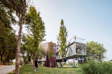 Gallery of Lakeside Plugin Tower / People's Architecture Office  - 1