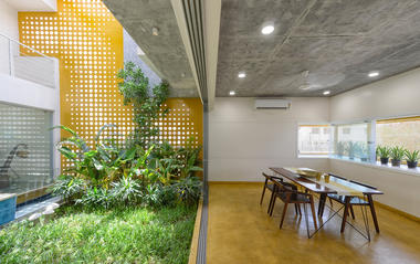 Gallery of Soul Garden House / Spacefiction Studio  - 2