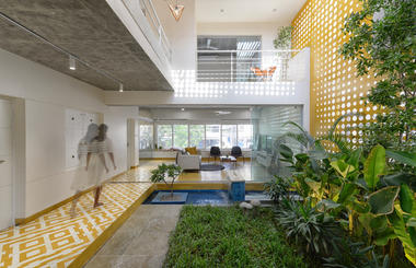 Gallery of Soul Garden House / Spacefiction Studio  - 38