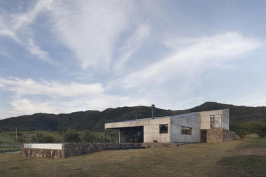 Gallery of MM House / alarciaferrer arquitectos  - 9