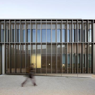Gallery of Curtain Walls - 4