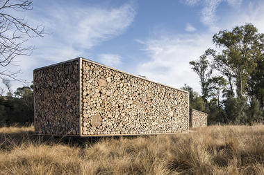 Cómo se utiliza la madera en la arquitectura argentina: ejemplos de casas, oficinas, restaurantes y pabellones