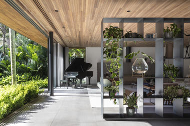Gallery of Panamericana House / Bernardes Arquitetura + Sala2 Arquitetura  - 2