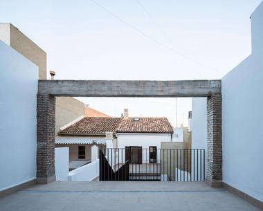Casa impluvium / CU4 Arquitectura