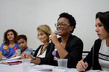 Tainá de Paula debate função social da arquitetura