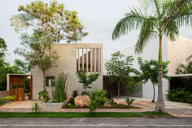 Casa del lago / TACO taller de arquitectura contextual 