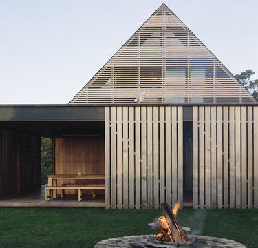 Casa Floresta / Fearon Hay Architects