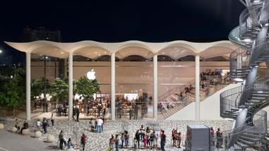 Gallery of Foster + Partners  Envisions Miami's New Apple Store as a Nod to Nautical Heritage  - 7