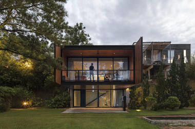 Casa Verde / Jobim Carlevaro Arquitetos