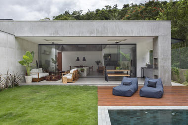 Casa LG / Sabugosa Arquitetura