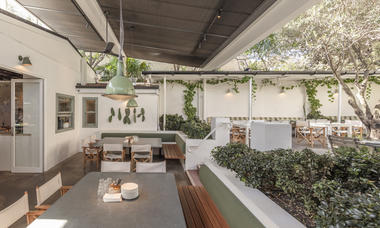 Restaurante Totti / Akin Atelier