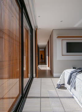 Galeria de Casa Voadora / Raquel Pelosi Arquitetura e Design Visual  - 26