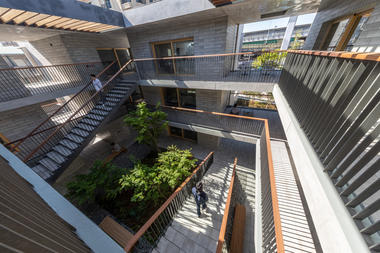 Gallery of Asahi Facilities Hotarugaike Dormitory KAEDE / Takenaka Corporation  - 5