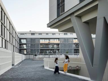 Hábitat Bulevar / Gabriel Verd Arquitectos + Buró4
