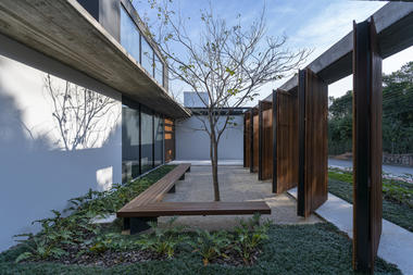 Casa Pátio / Marchetti Bonetti+