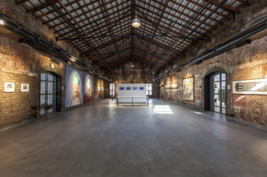 Alembic 工业遗址重建 / Karan Grover and Associates