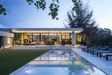 Gallery of BT House / Estudio Jorgelina Tortorici Arq.  - 26
