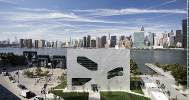 Gallery of Hunters Point Library / Steven Holl Architects  - 3
