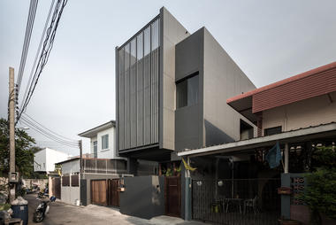 House 41 / Wat Kuptawatin + Kanit Kuptawatin