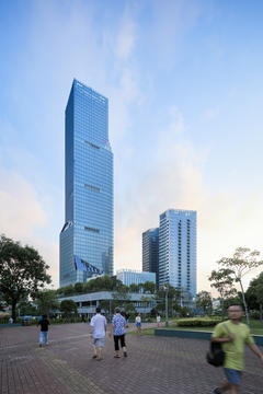 深圳北站汇德大厦 / HPP