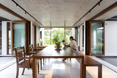Gallery of Traditional Affinity House / Thought Parallels  - 4