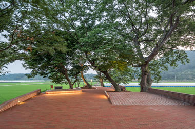 Gallery of Songjeong Picture Book Village Public Facilities / studio MANI  - 14