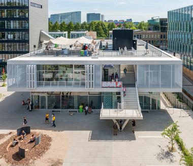 Instituto Sandberg e Academia Gerrit Rietveld / Studio Paulien Bremmer + Hootsmans Architects
