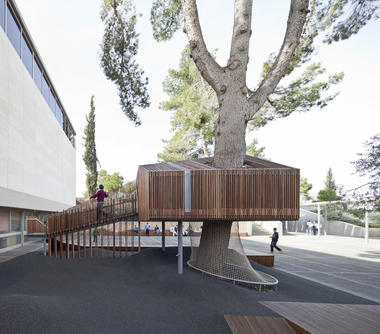 Gallery of Designing School Playgrounds: Architecture for Learning Outside the Classroom  - 13