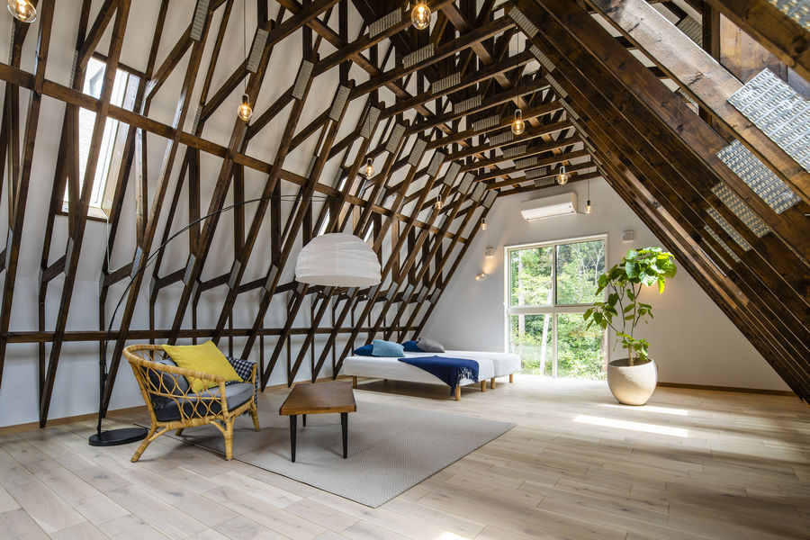 Exposed Structure by jill | ArchDaily