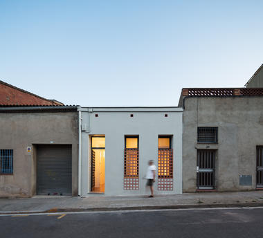 Reforma vivienda en Montcada / Hiha Studio