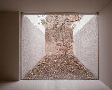 Galería de Casa en un parque / Think Architecture  - 20