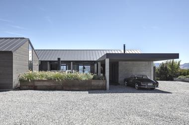 Gallery of Wanaka House / Three Sixty Architecture  - 1