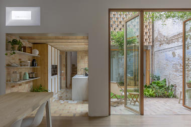 Gallery of Claudia House / Arturo Sanz + Fran López López  - 1