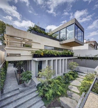 Casa Bacatete / RIMA Arquitectura