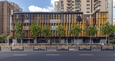 NEXXU 办公楼改造 / AIM Architecture