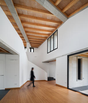 Casa MM / Salvà Ortín Arquitectes
