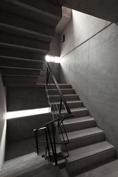 Gallery of Maipu Building / Nicolás Campodonico  - 10