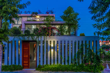 Gallery of Stepping Green House / HGAA  - 25