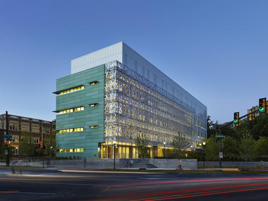 Gallery of Stephen A. Levin Building for Neural and Behavioral Sciences / SmithGroup  - 15